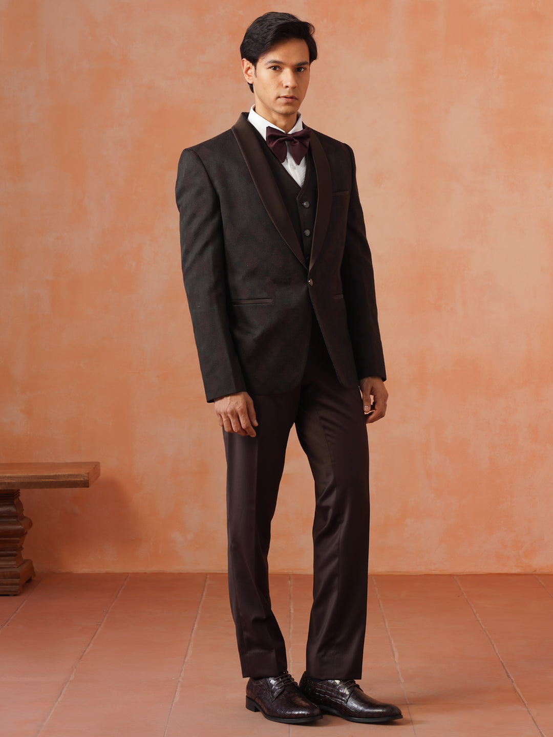 Men’s Maroon Self Designed Shawl Collar Suit Set