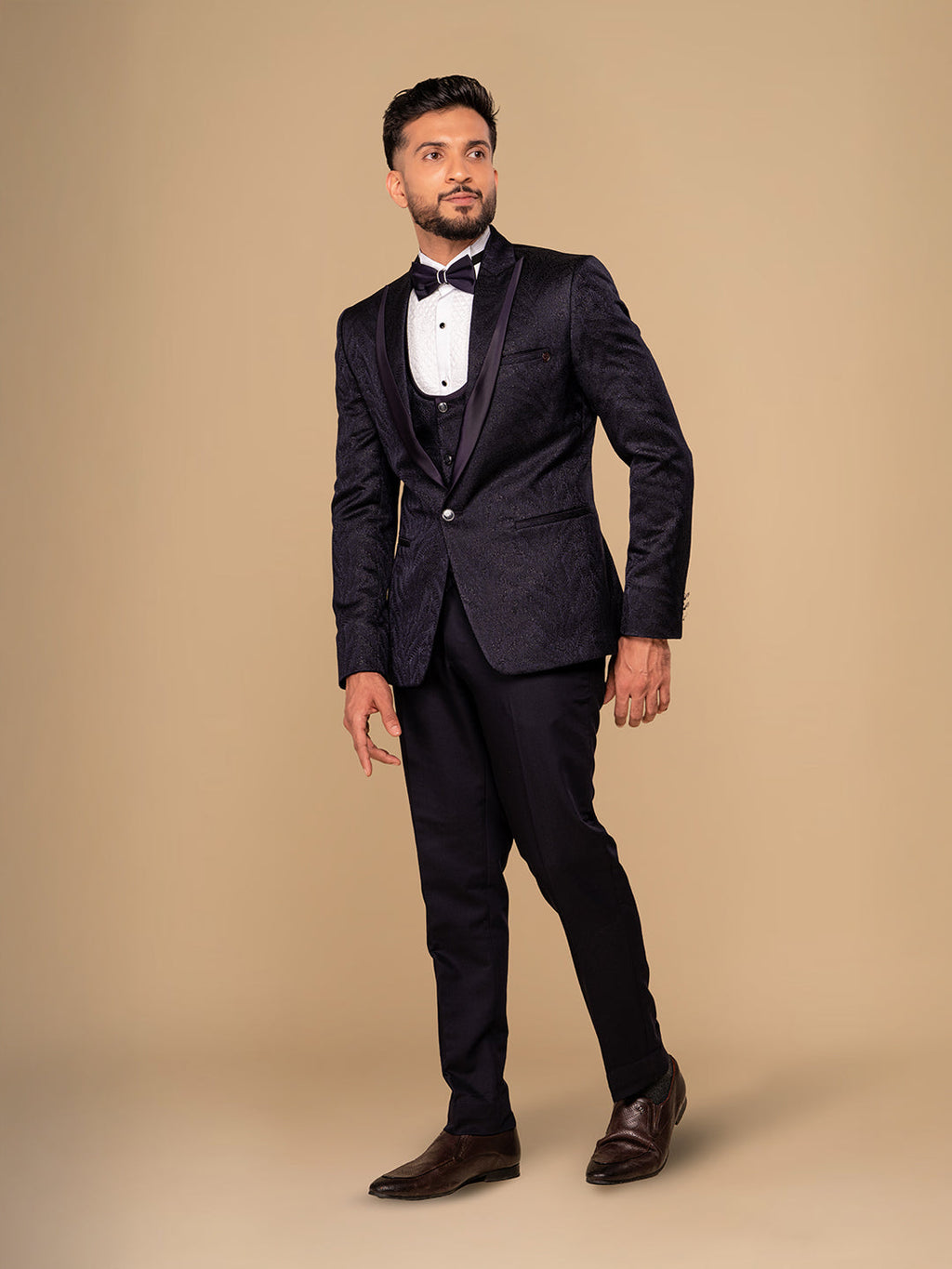 Men's Dark Purple Tuxedo With Notched Collar Suit