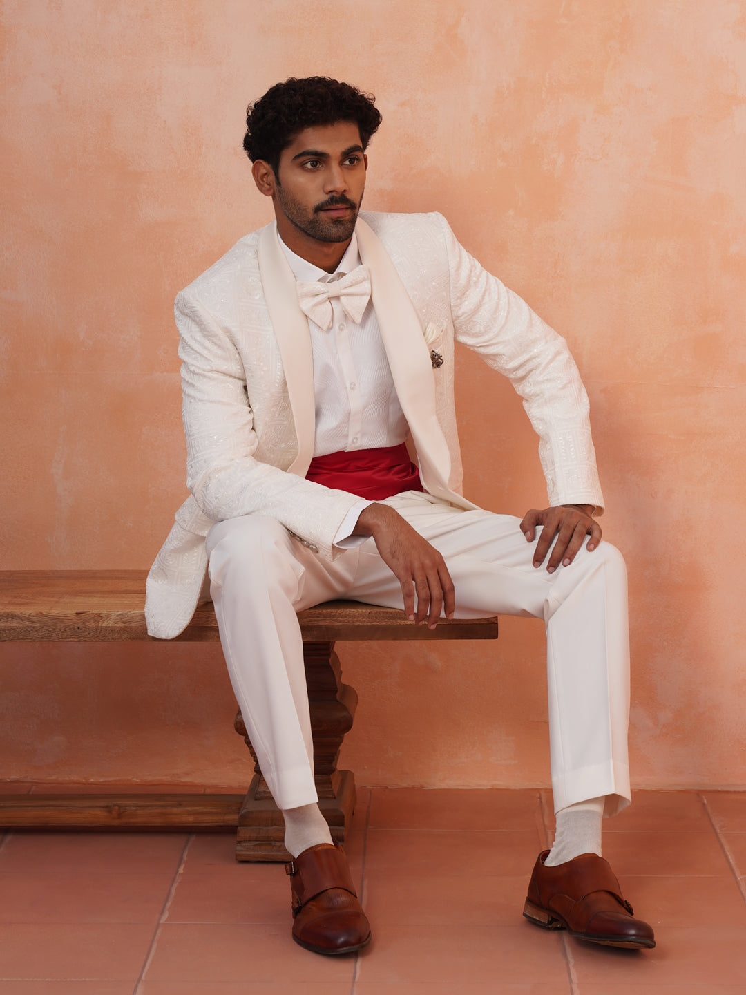 Men’s Embroidered Shawl Collar Suit Set