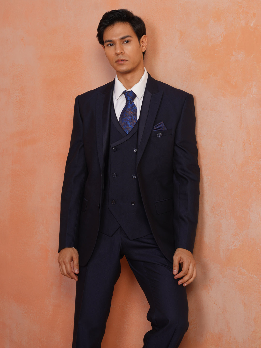 Men’s  Navy Blue Textured Peak Collar Suit Set