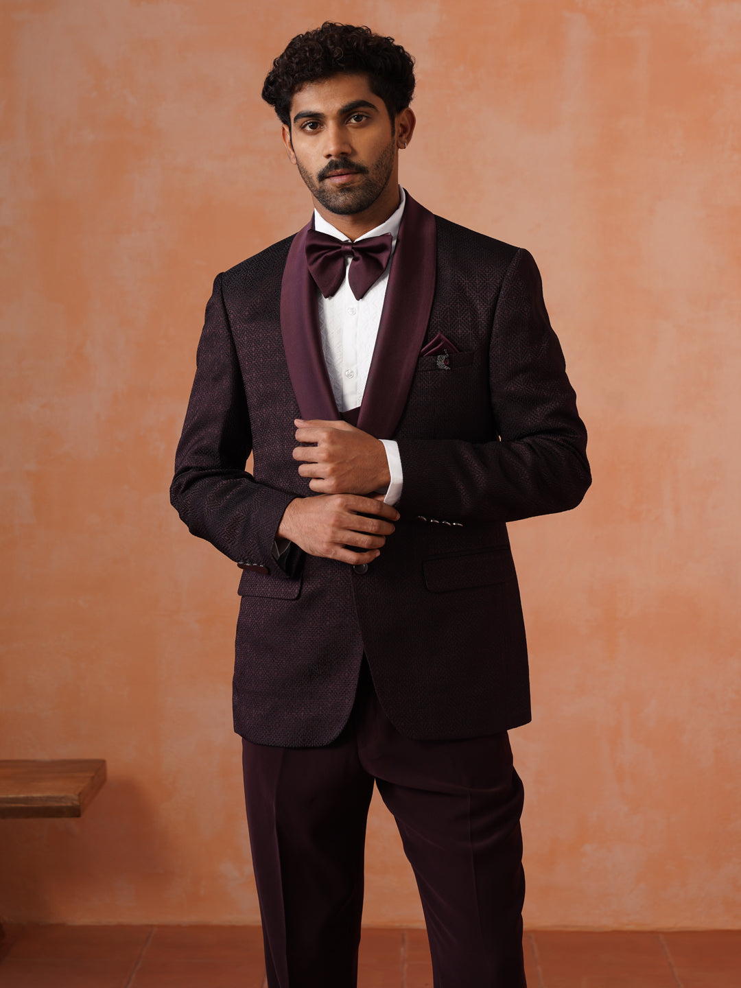 Men’s  Maroon Textured Shawl Collar Suit Set