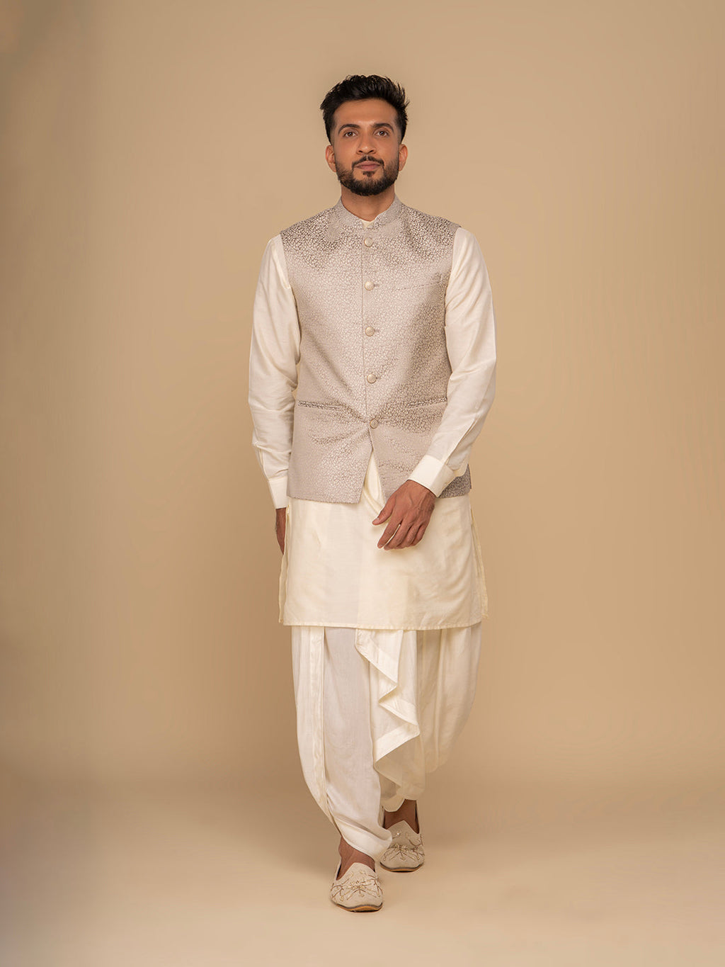 Men Grey Bundi