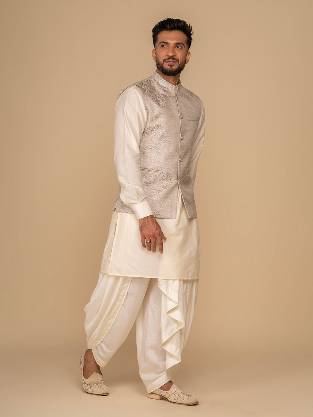 Men Grey Bundi