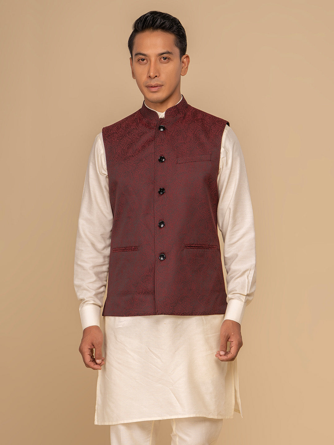 Men Maroon Bundi